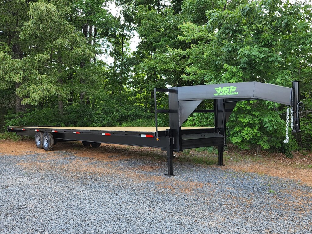Gooseneck Trailer - 40ft- 14kgvwr - front view